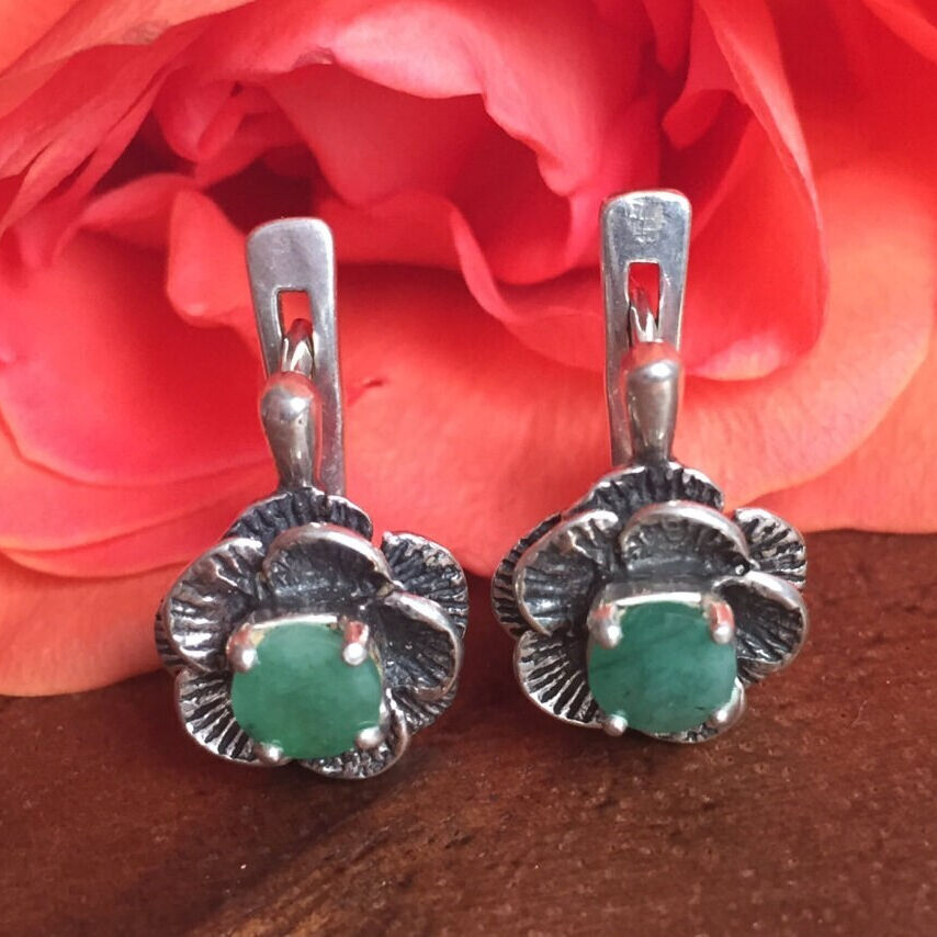 Natural Emerald Earrings made in 925 Sterling Silver with Round Natural Green Emerald in Prong setting, May Birthstone gift idea, symbolizes growth, harmony, and deep emotional healing, ideal for everyday wear and perfect for birthday gifting and special occasions.