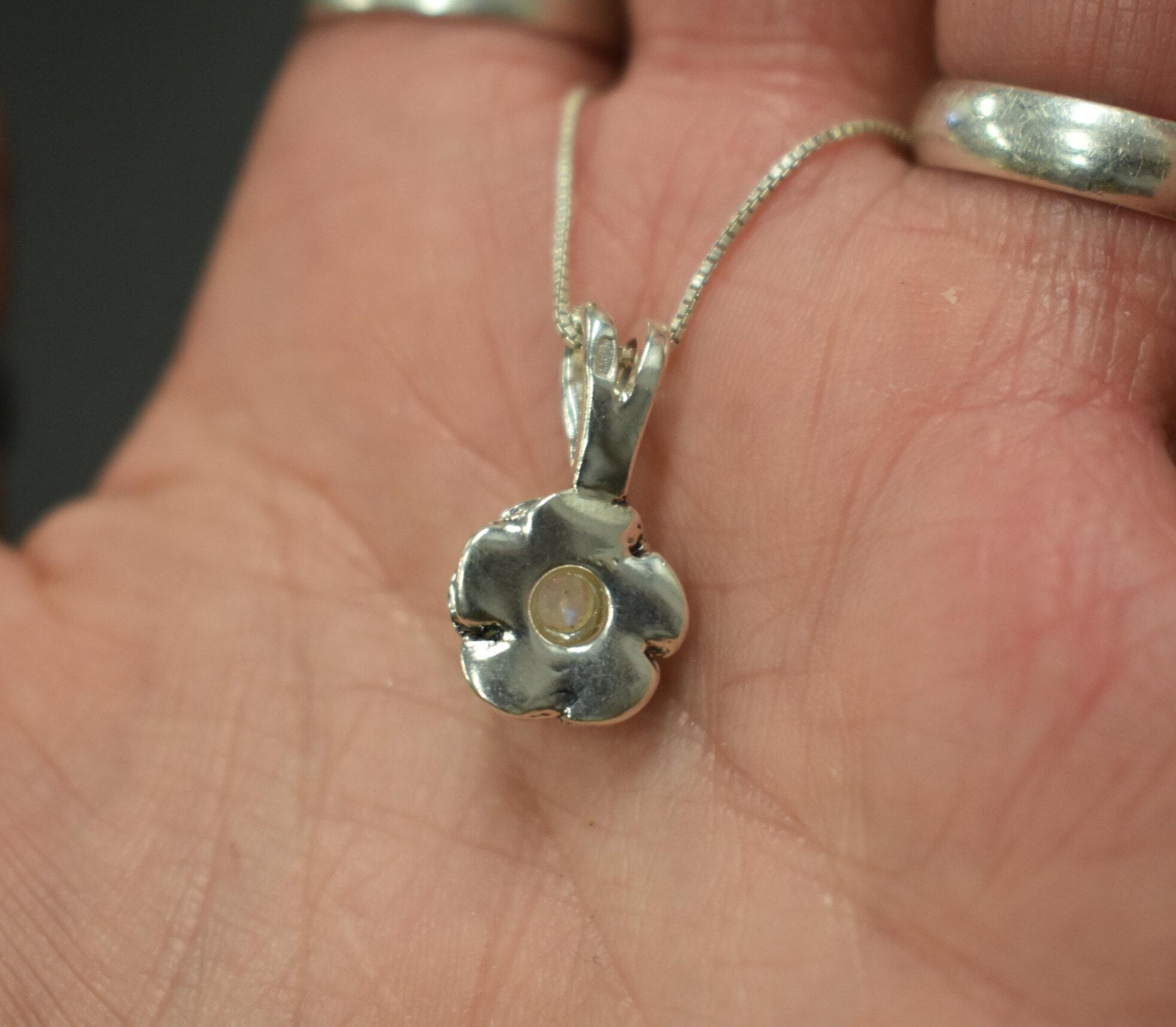 Moonstone Pendant, Natural Moonstone, June Birthstone, Vintage Flower Pendant, Silver Flower Pendant, Flower Pendant, Solid Silver Pendant