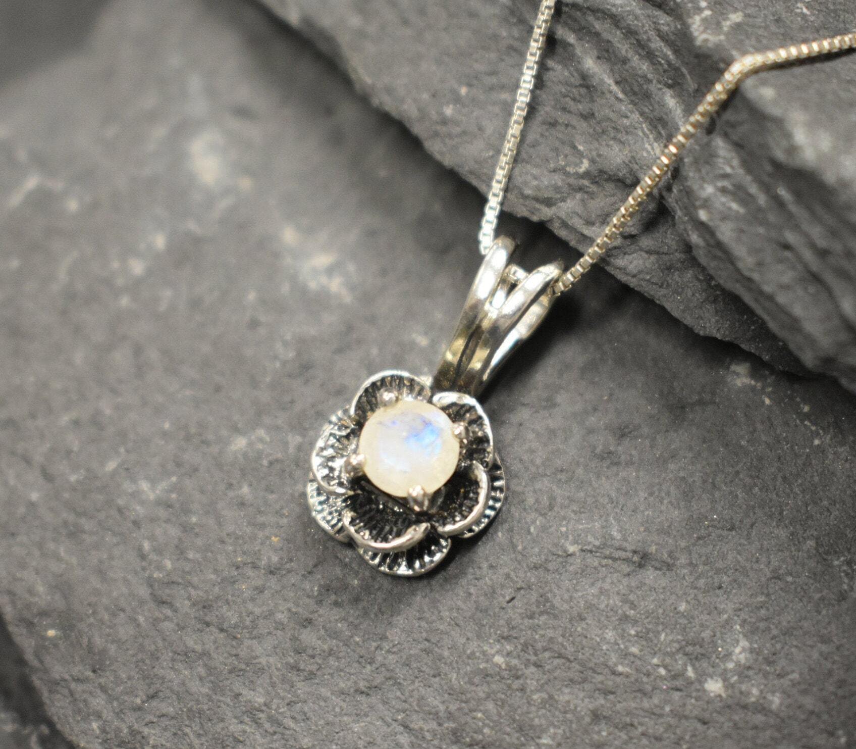 Moonstone Pendant, Natural Moonstone, June Birthstone, Vintage Flower Pendant, Silver Flower Pendant, Flower Pendant, Solid Silver Pendant