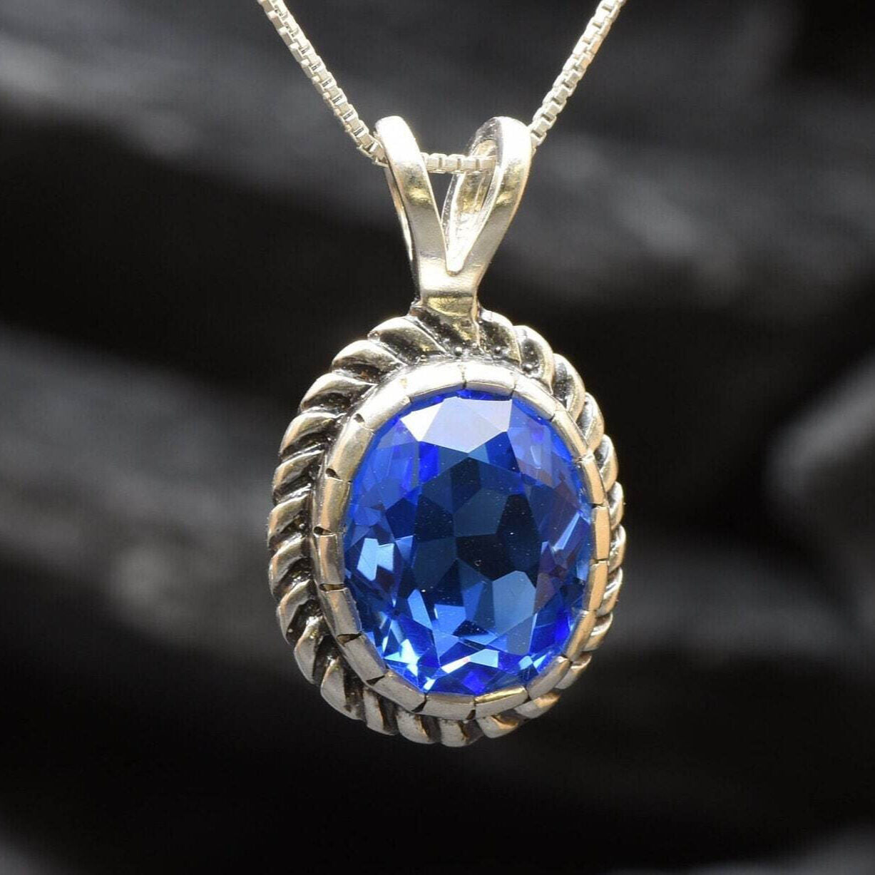 Blue Sapphire Necklace, Created Sapphire, Lavender Sapphire, Sapphire Pendant, Blue Oval Pendant, Vintage Necklace, Solid Silver Pendant