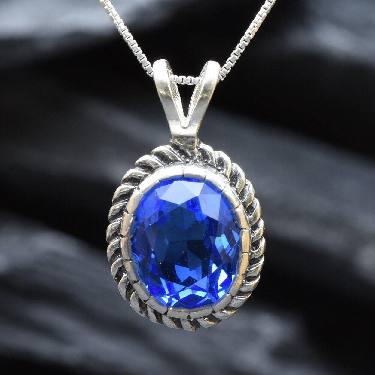 Blue Sapphire Necklace, Created Sapphire, Lavender Sapphire, Sapphire Pendant, Blue Oval Pendant, Vintage Necklace, Solid Silver Pendant