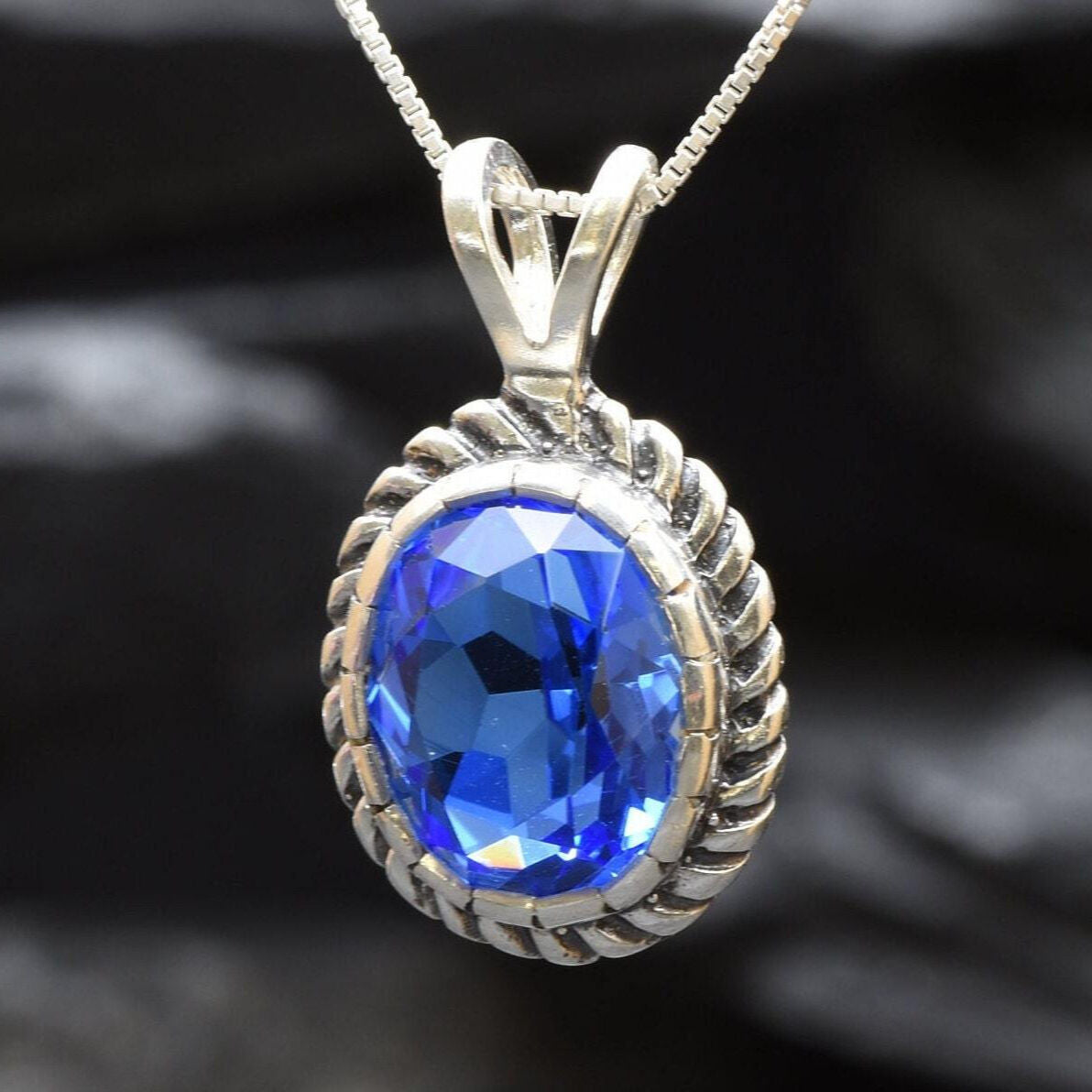 Blue Sapphire Necklace, Created Sapphire, Lavender Sapphire, Sapphire Pendant, Blue Oval Pendant, Vintage Necklace, Solid Silver Pendant