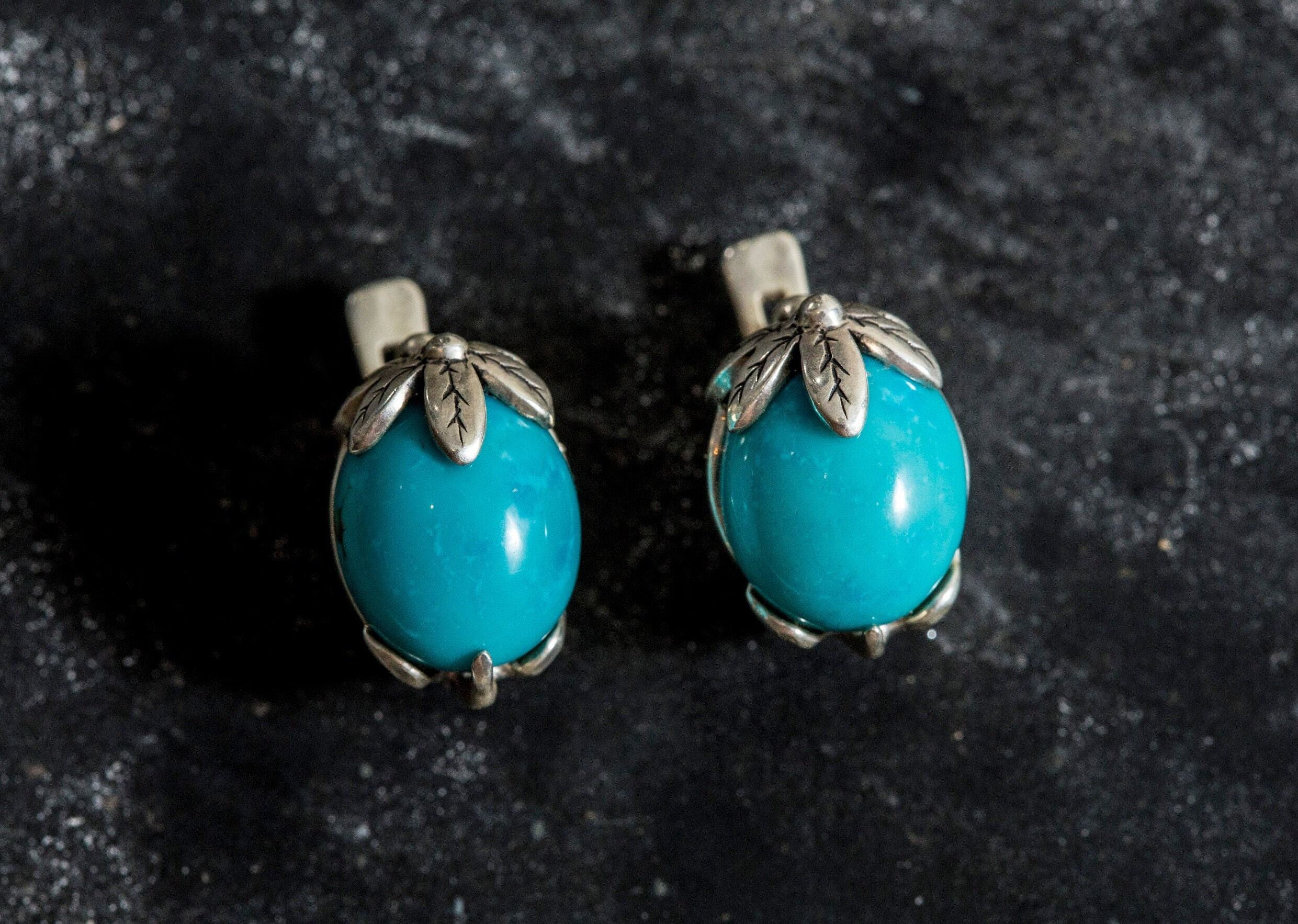 Leaf Earrings, Natural Turquoise, Blue Turquoise, December Birthstone, Vintage Earrings, Sleeping Beauty Gem, Silver Earrings, Turquoise