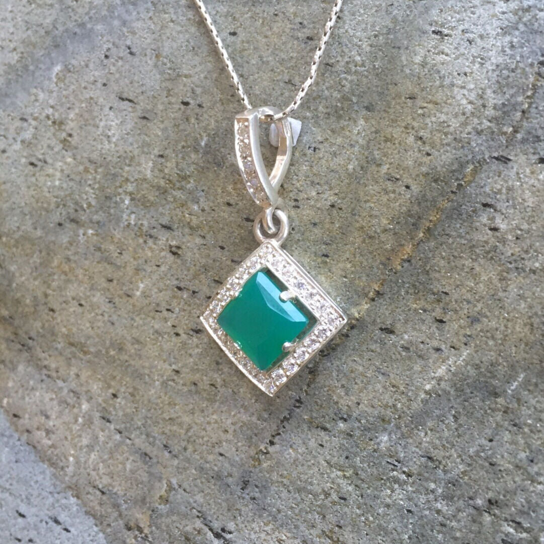 Emerald Pendant, Created Emerald, Green Emerald Pendant, Vintage Pendant, Vintage Emerald, CZ Diamonds Pendant, Silver Pendant, Solid Silver