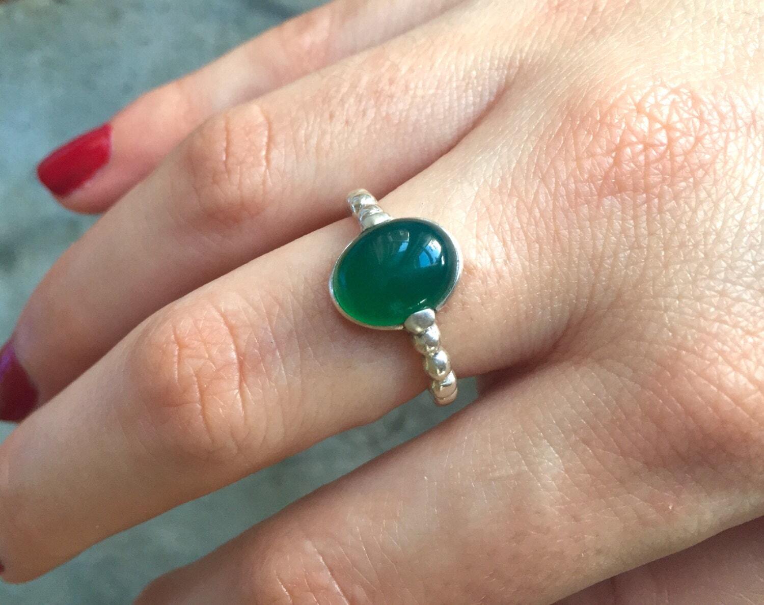 Sterling Silver Emerald Ring with Oval Created Green Emerald, ideal for birthday gifts and special occasions.