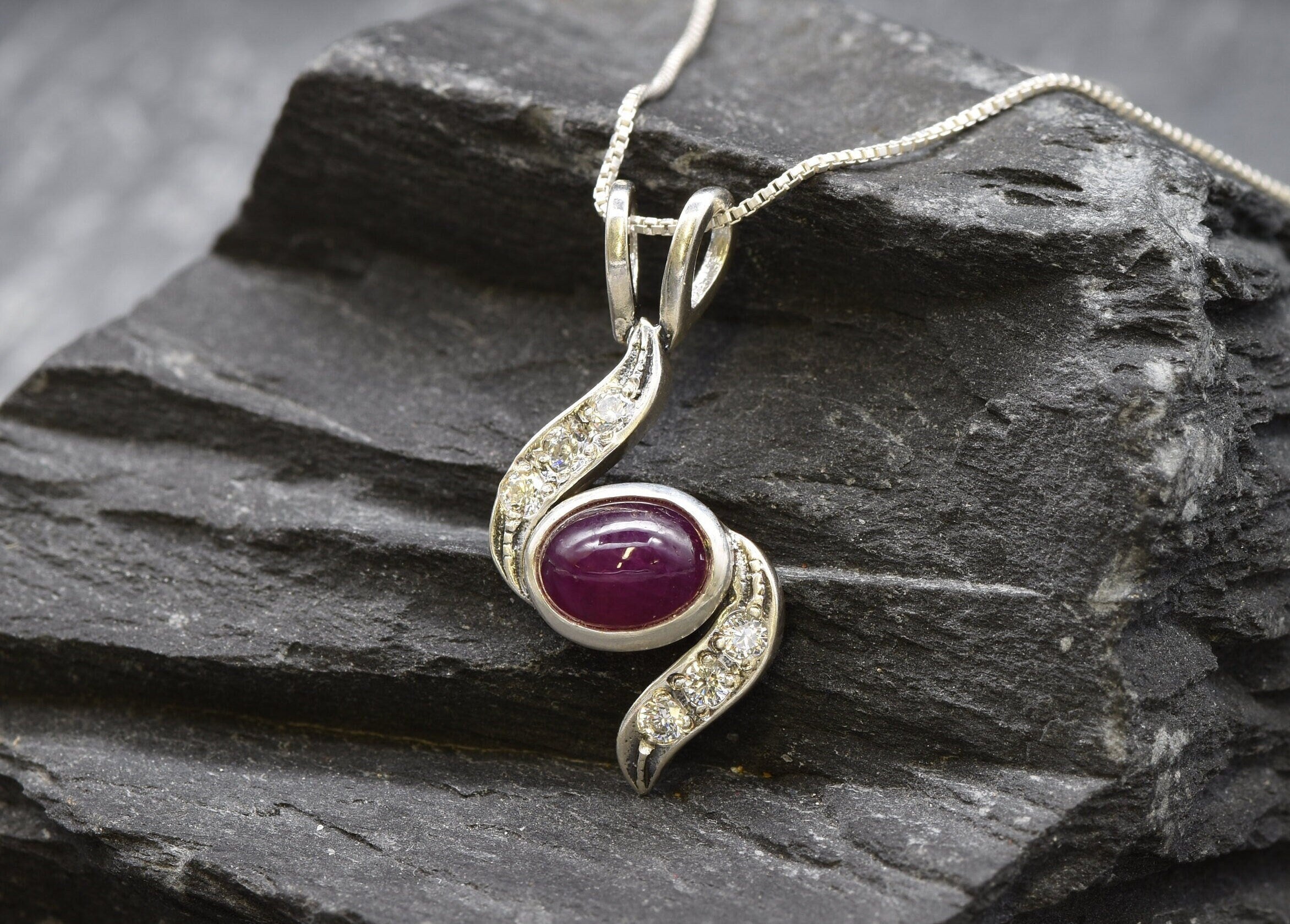 Natural Ruby Pendant made in 925 Sterling Silver with Oval Natural Red Ruby in Bezel setting, July Birthstone gift idea, symbolizes nobility, purity, and passion, ideal for everyday wear and perfect for birthday gifting and special occasions.