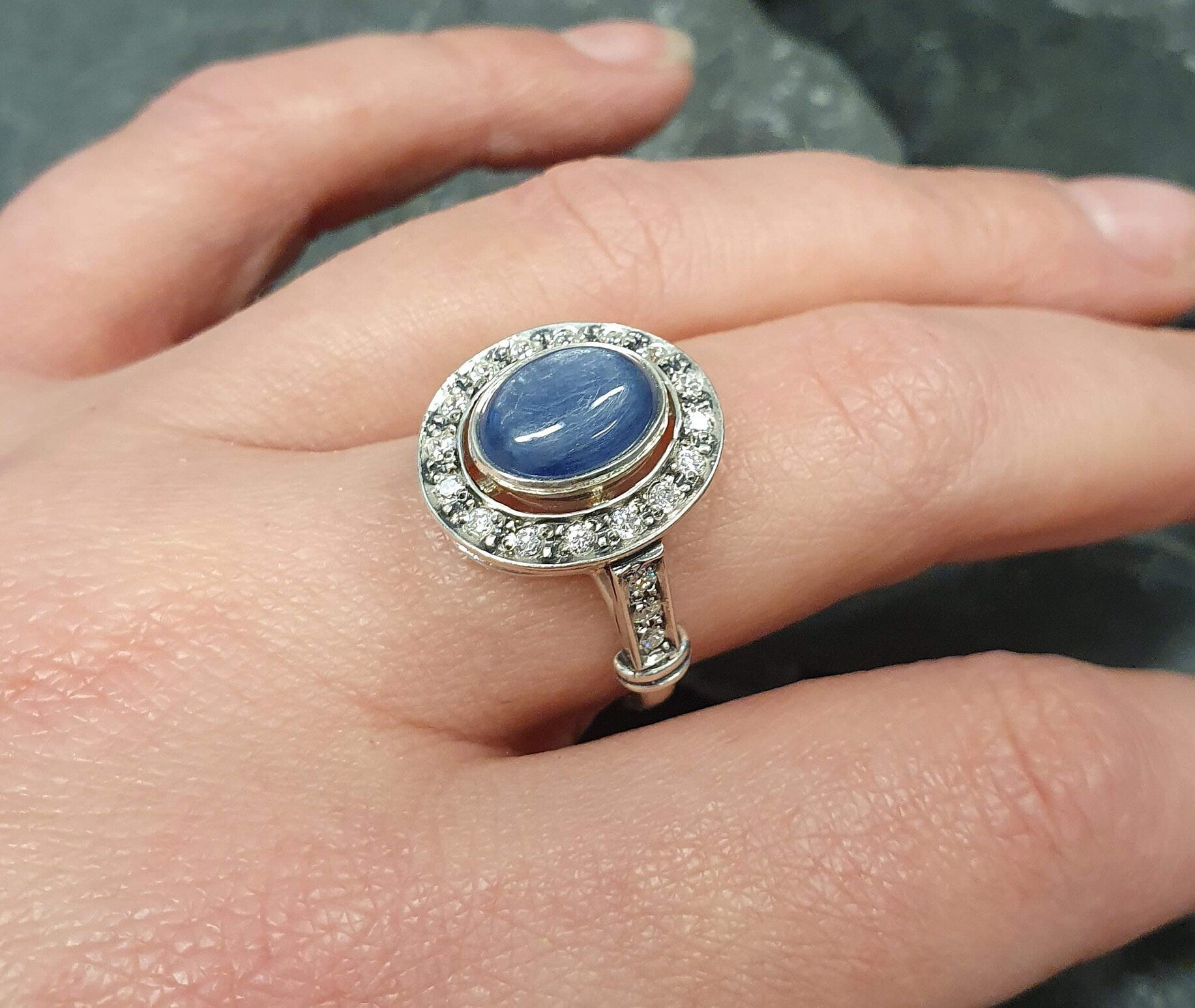 Real Kyanite Ring, Blue Kyanite Ring, Natural Kyanite, Vintage Rings, Blue Ring, African Kyanite, Natural Stone, Solid Silver Ring, Kyanite