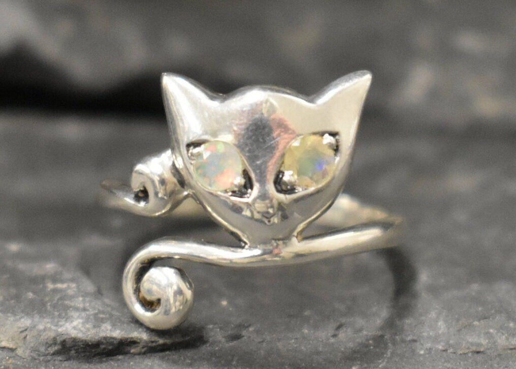 Cat Ring, Fire Opal Ring, Natural Opal Ring, October Birthstone, Silver Cat Ring, Vintage Ring, Cats Eye Ring, Opal Ring, Solid Silver Ring