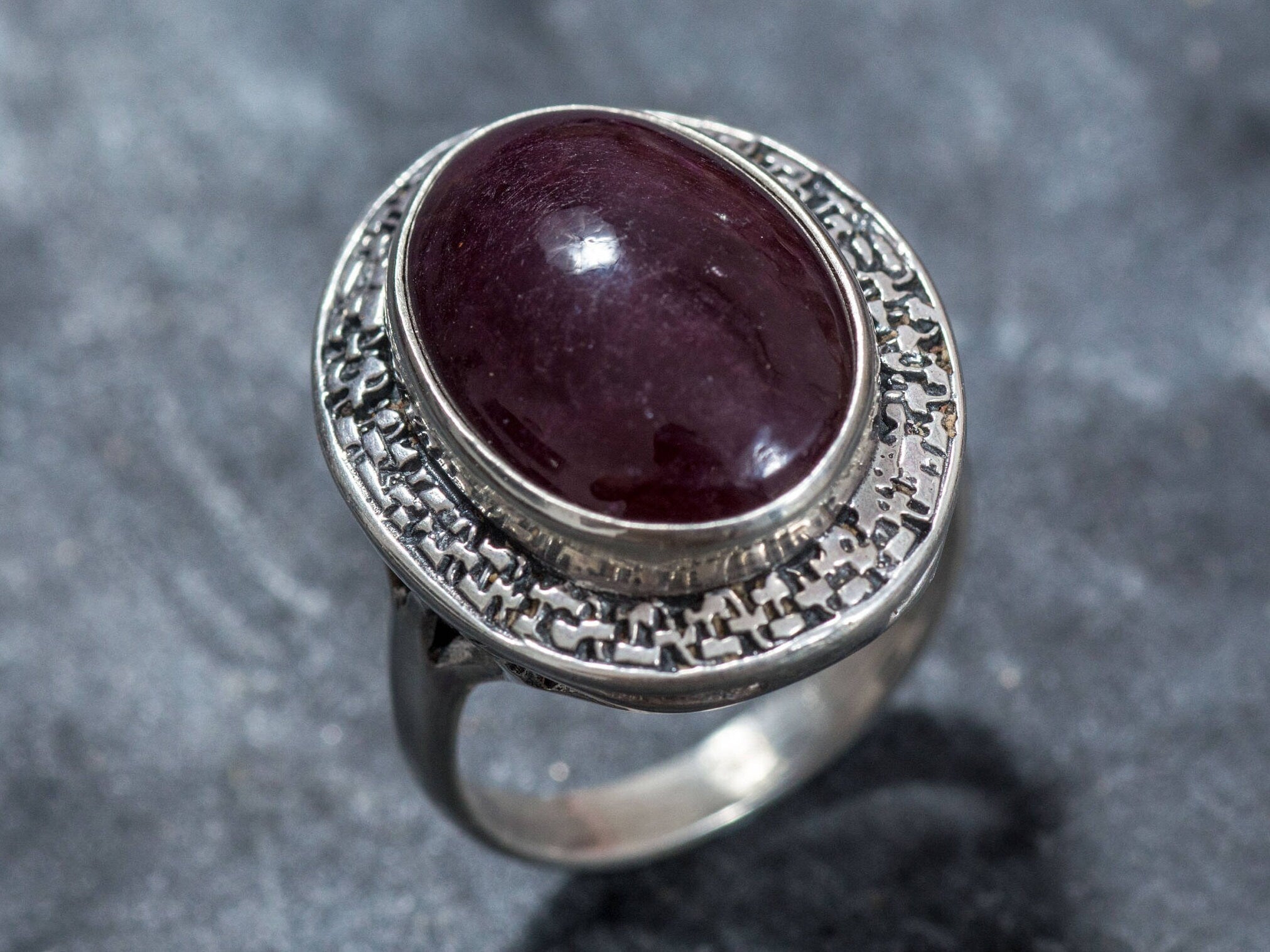 Charming 925 Sterling Silver ring showcasing a natural red ruby, ideal for daily wear and meaningful birthday gifts.