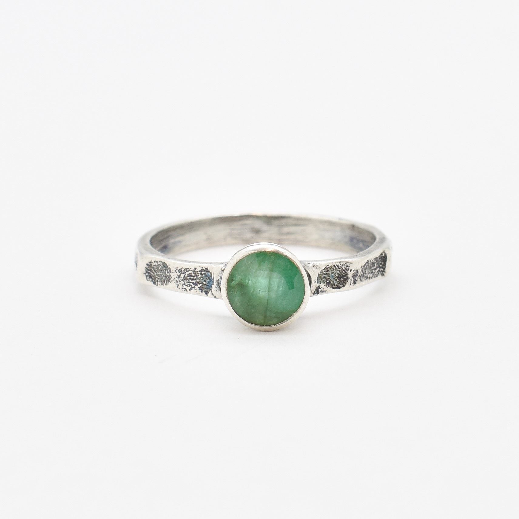 Natural Emerald Ring made in 925 Sterling Silver with Round Natural Green Emerald in Bezel setting, May Birthstone gift idea, symbolizes growth, harmony, and deep emotional healing, ideal for everyday wear and perfect for birthday gifting and special occasions.