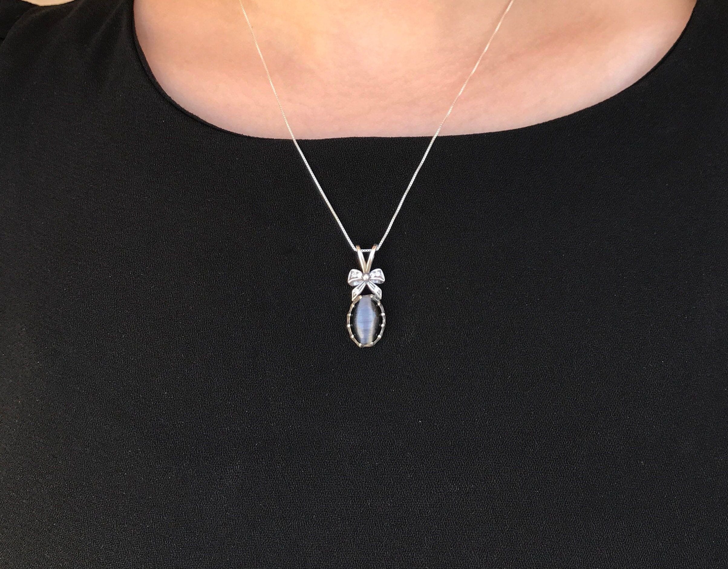Cat's Eye Pendant, Natural Cat's Eye, Black Crystal Pendant, Ribbon Pendant, Vintage Pendant, Black Pendant, Black Cat's Eye, Silver Pendant