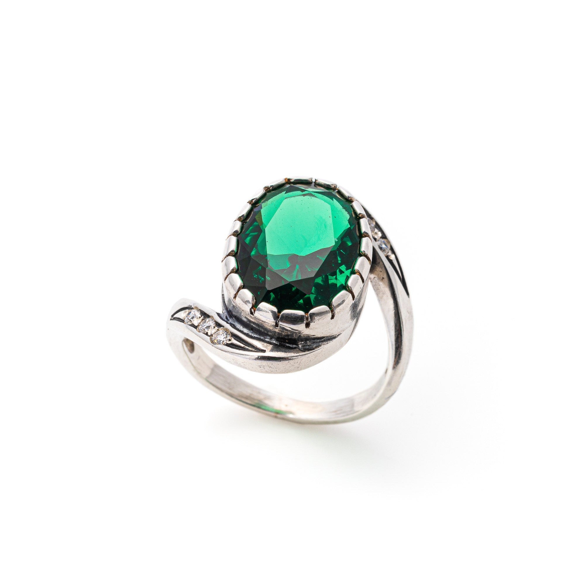 Created Emerald Ring made in 925 Sterling Silver with Oval Created Green Emerald in Prong setting, May Birthstone gift idea, symbolizes, ideal for everyday wear and perfect for birthday gifting and special occasions.