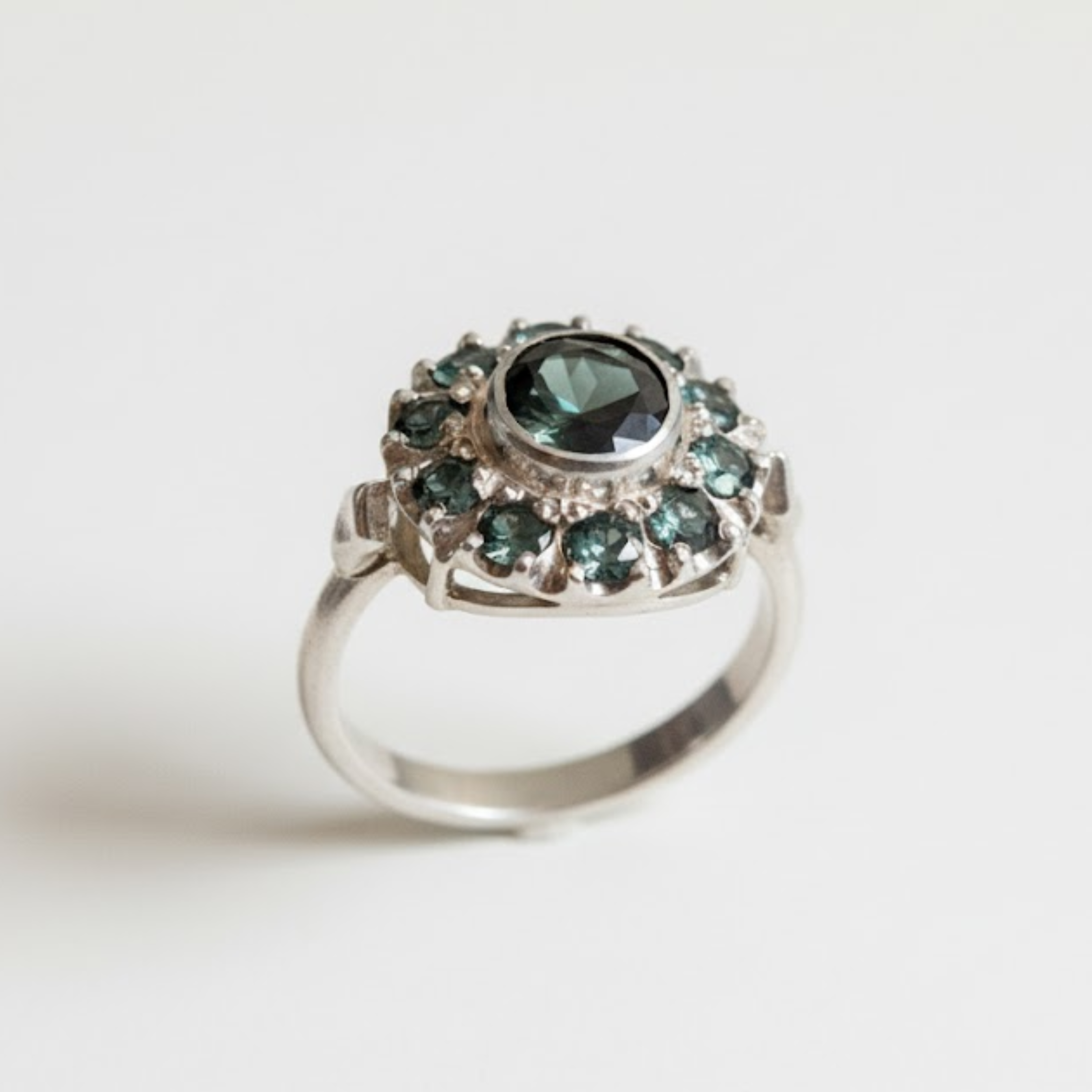 Green Diamond Ring - Victorian Ring - Vintage Flower Ring made in 925 Sterling Silver. Ideal for everyday wear and perfect for birthday gifting and special occasions.