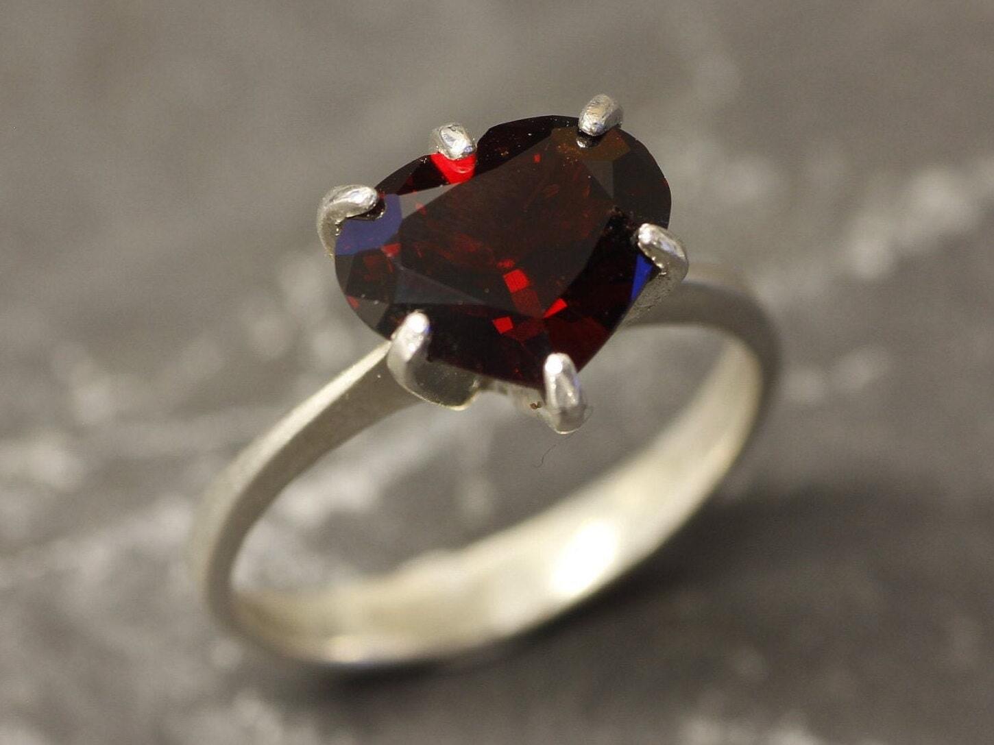 Heart Ring, Garnet Ring, Natural Garnet, Promise Ring, January Birthstone, Red Heart Ring, Solitaire Ring, Proposal Ring, Solid Silver Ring