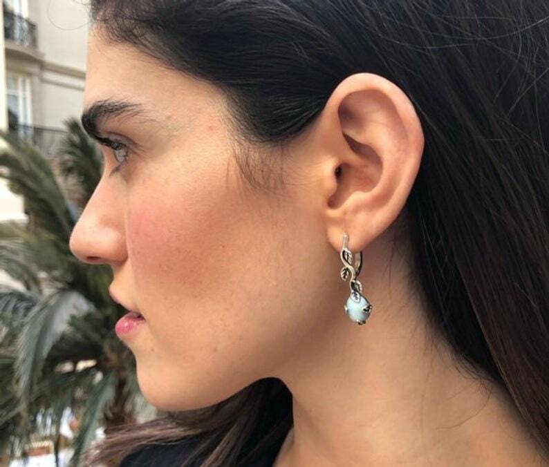 Moonstone Earrings, Rainbow Moonstone Earrings, Vintage Earrings, Long Leaf Earrings, Flower Earrings, Dainty Earrings,Solid Silver Earrings