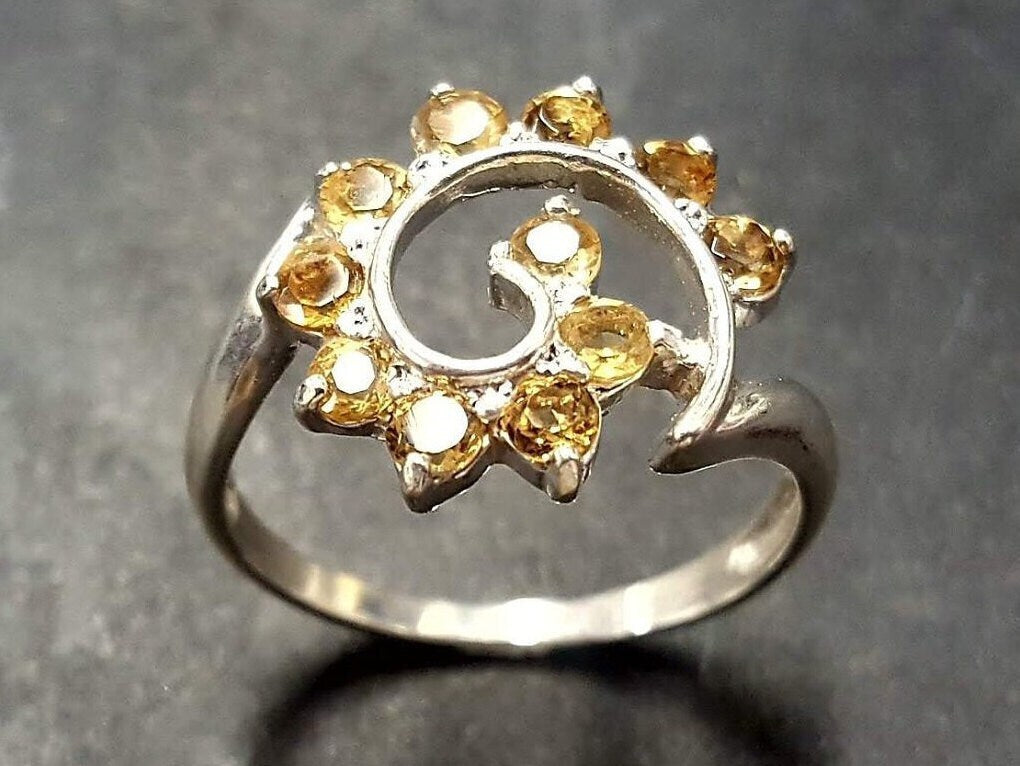 Citrine Ring, Natural Citrine, Swirl Ring, November Birthstone, Vintage Ring, Yellow Diamond Ring, Sun Ring, Flower Ring, Solid Silver Ring