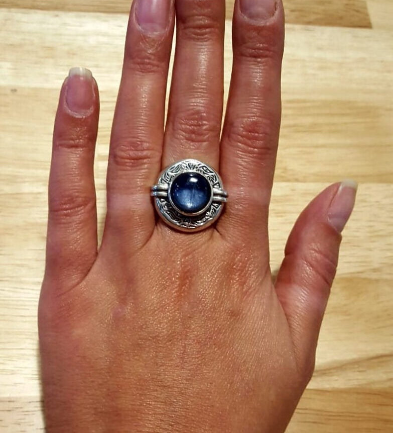 Egyptian Ring, Kyanite Ring, Natural Kyanite, Vintage Blue Rings, Blue Ring, Artistic Ring, Solid Silver Ring, African Stone, Kyanite