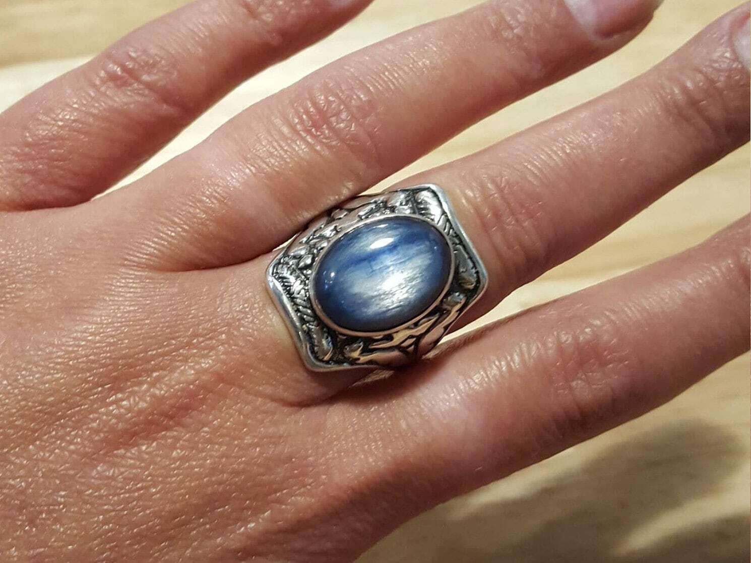 Bohemian Chick Ring, Kyanite Ring, Natural Kyanite, Blue Kyanite Ring , Blue Ring, Statement Ring, Solid Silver Ring, Kyanite, Blue Kyanite