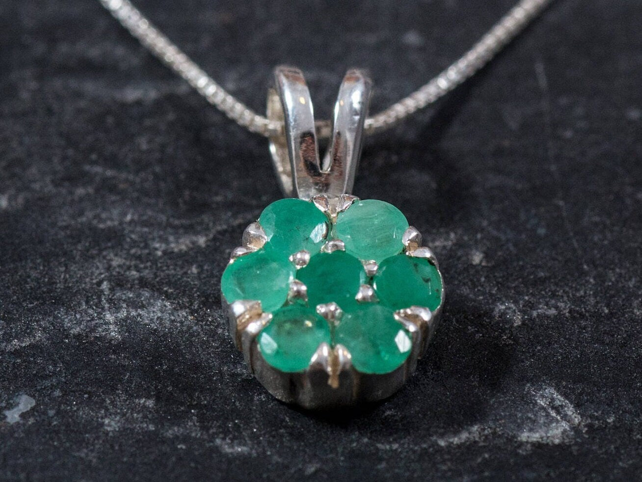 Emerald Pendant, Natural Pendant, Flower Pendant, May Birthstone, Genuine Emerald, Real Emerald Pendant, Pendant and Chain, Silver Pendant