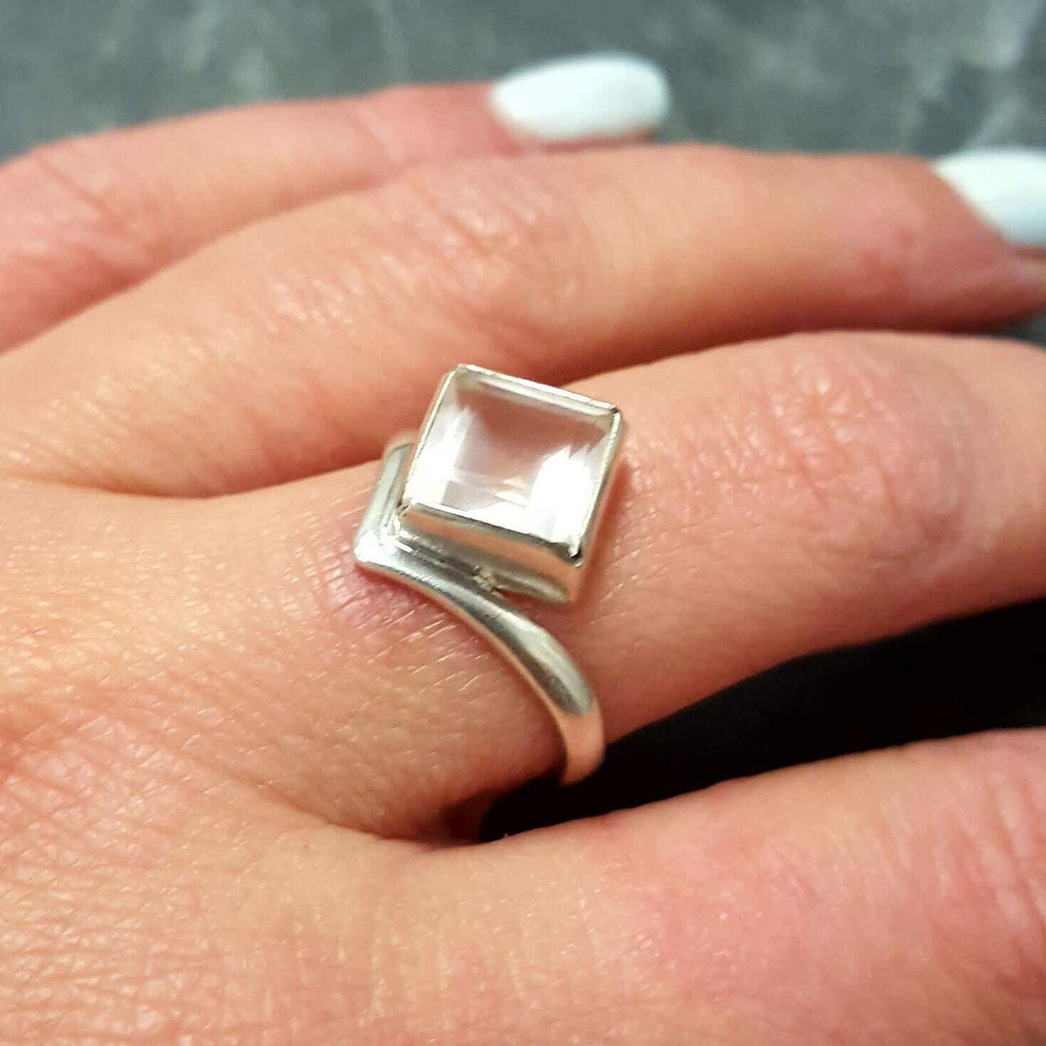 Rose Quartz Ring, Natural Rose Quartz, Asymmetric Ring, Square Ring, Natural Pink Ring, Modern Silver Ring, Sharp Ring, Solid Silver Ring