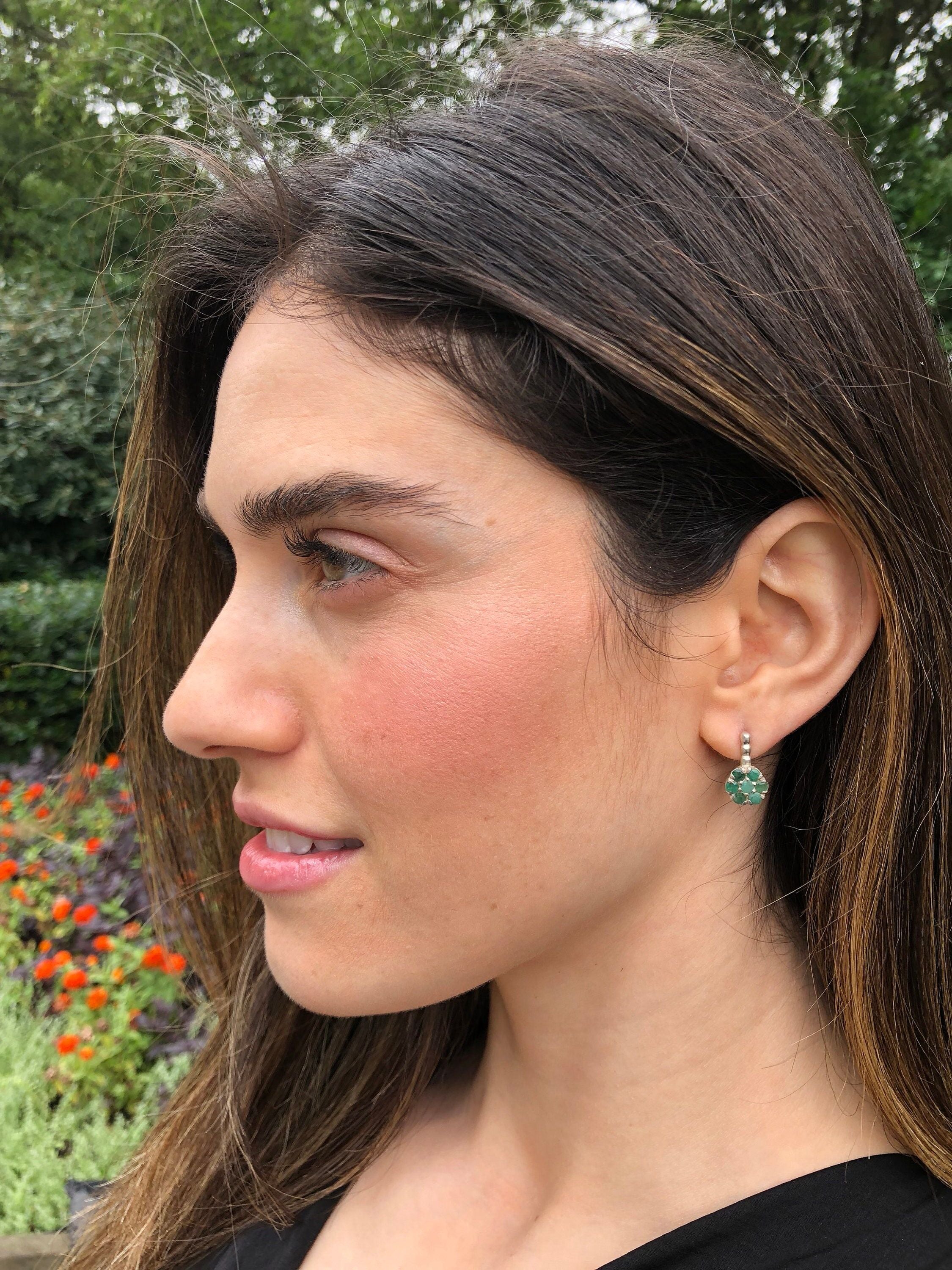 Chic 925 Sterling Silver earrings with radiant Green Emeralds, an exquisite choice for gifts that represent harmony and healing.
