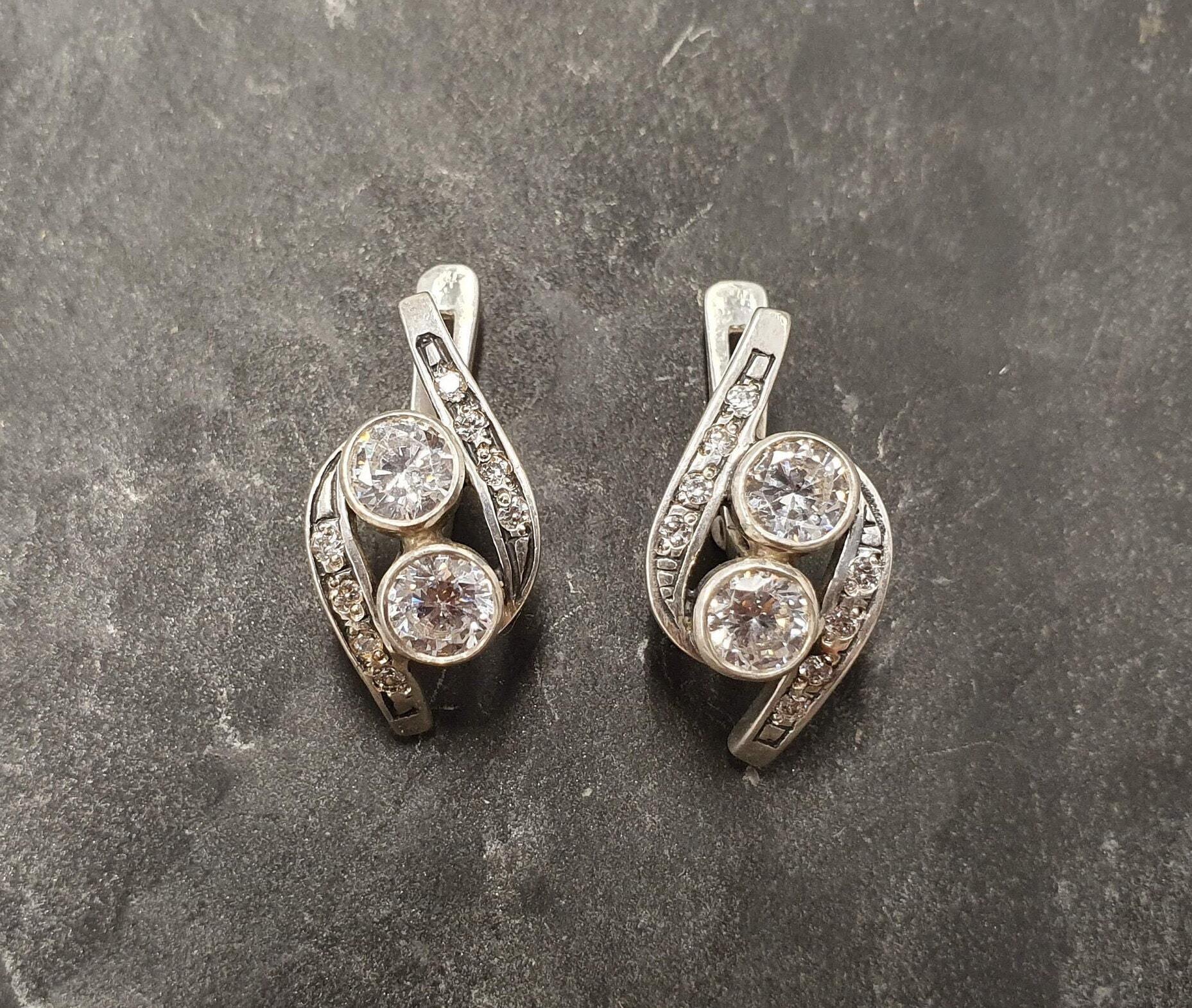 Diamond Earrings, Created Diamond,Two Stone Earrings, Vintage Earrings, Bridal Earrings, Bridal Jewelery, Sparkly Earring, Silver Earrings