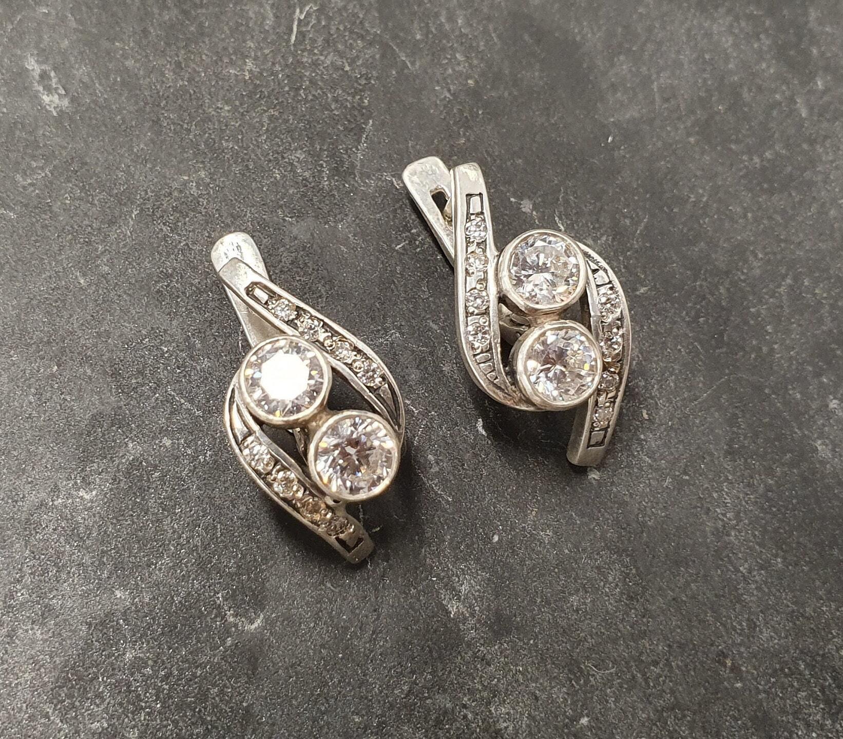 Diamond Earrings, Created Diamond,Two Stone Earrings, Vintage Earrings, Bridal Earrings, Bridal Jewelery, Sparkly Earring, Silver Earrings