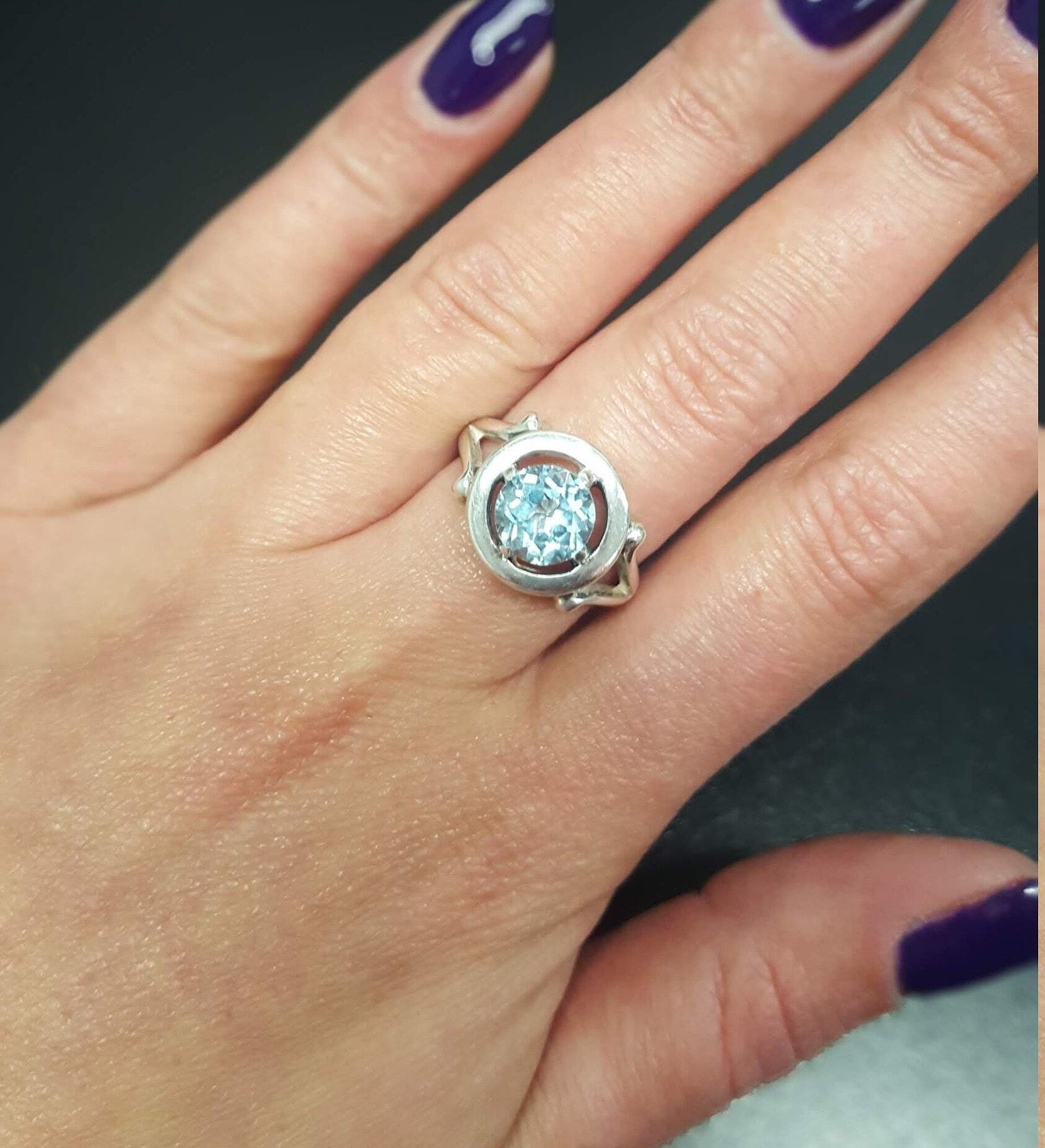 Blue Topaz Ring, Natural Blue Topaz, Topaz Ring, Blue Statement Ring, December Ring, Vintage Round Ring, December Birthstone, Blue Topaz