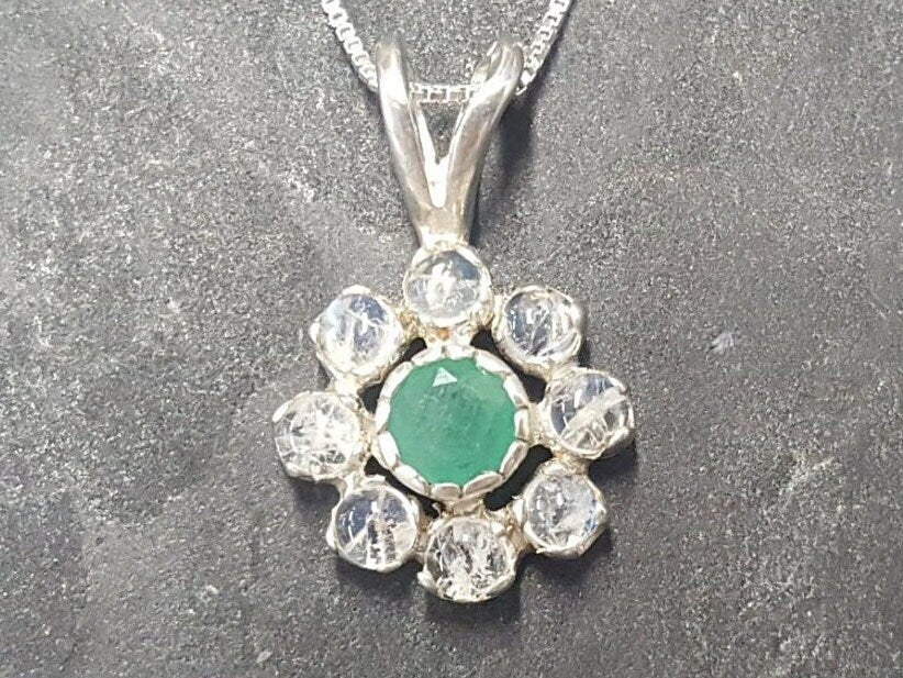 Flower Pendant, Emerald Pendant, Natural Emerald, May Birthstone, Vintage Flower Pendant, Moonstone Pendant, May Pendant, 925 Silver Pendant