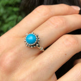 Turquoise Ring, Natural Arizona Turquoise, Blue Vintage Ring, Flower Ring, December Birthstone, Bohemian Ring, Round Ring, Solid Silver Ring