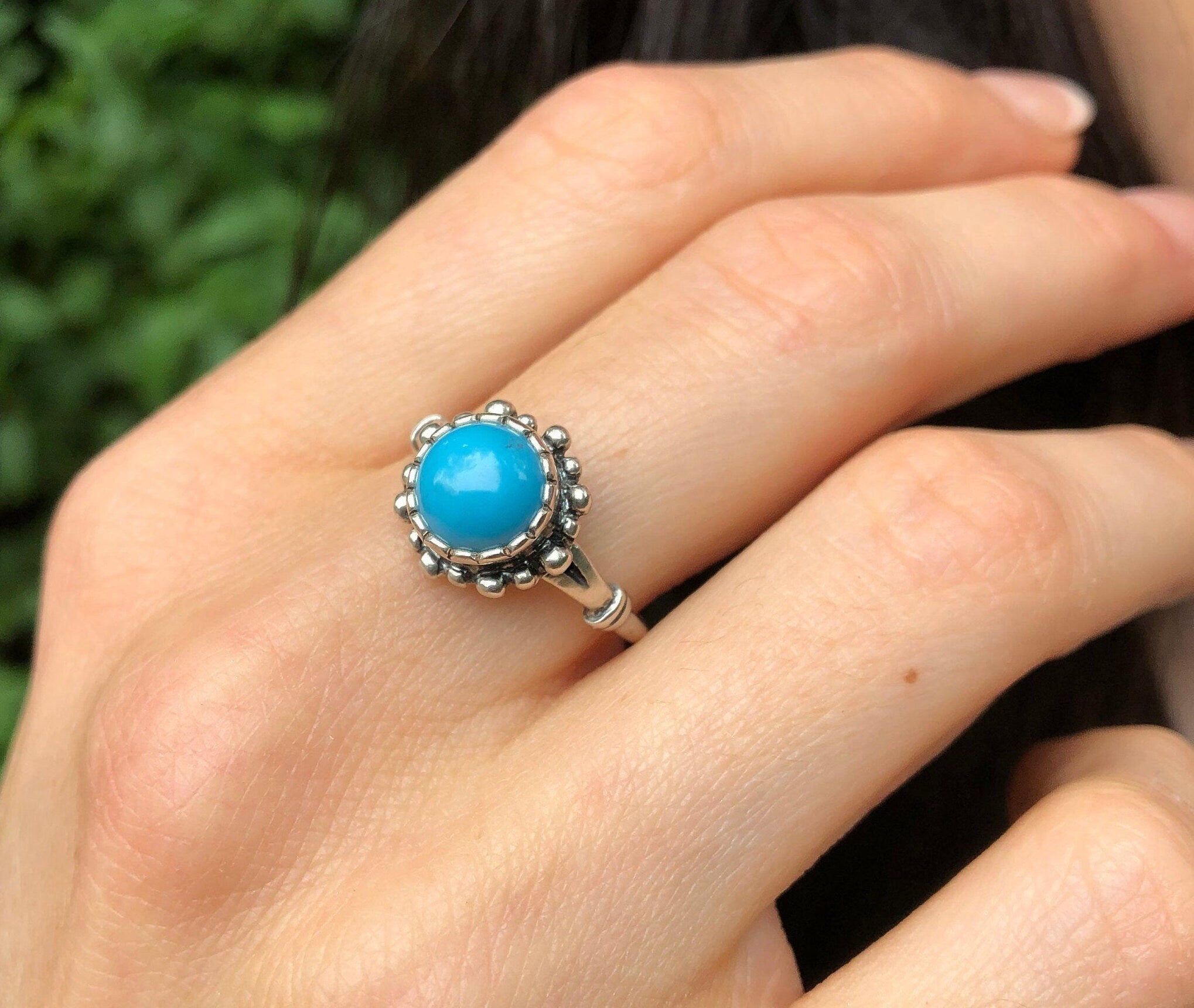 Turquoise Ring, Natural Arizona Turquoise, Blue Vintage Ring, Flower Ring, December Birthstone, Bohemian Ring, Round Ring, Solid Silver Ring