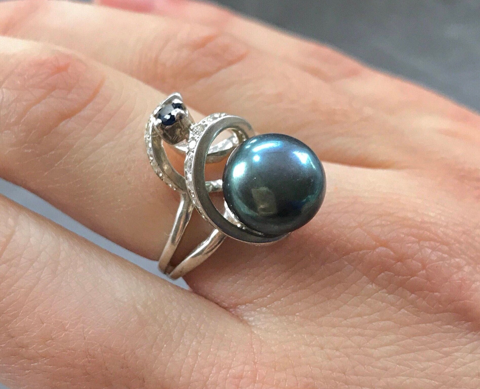 Black Pearl Ring, Natural Pearl, Chunky Ring, Pearl Ring, June Birthstone, Vintage Rings, Vintage Pearl Ring, Solid Silver Ring, Black Pearl