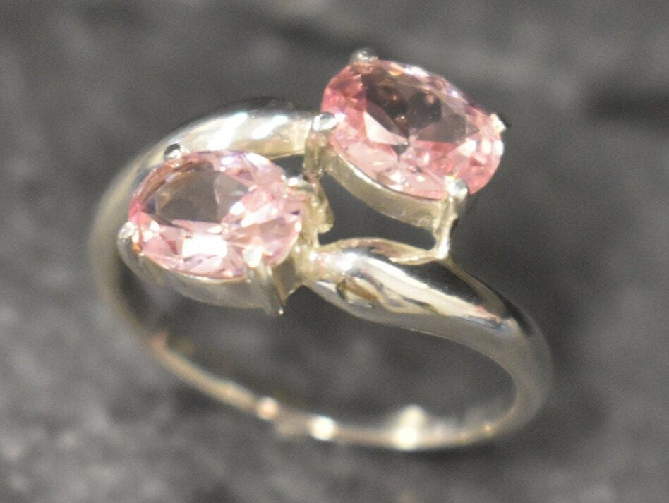 Morganite Ring, Created Morganite, Asymmetric Ring, Pink Diamond Ring, Pink Vintage Ring, Unique Stone Ring, Vintage Ring, 925 Sterling Ring
