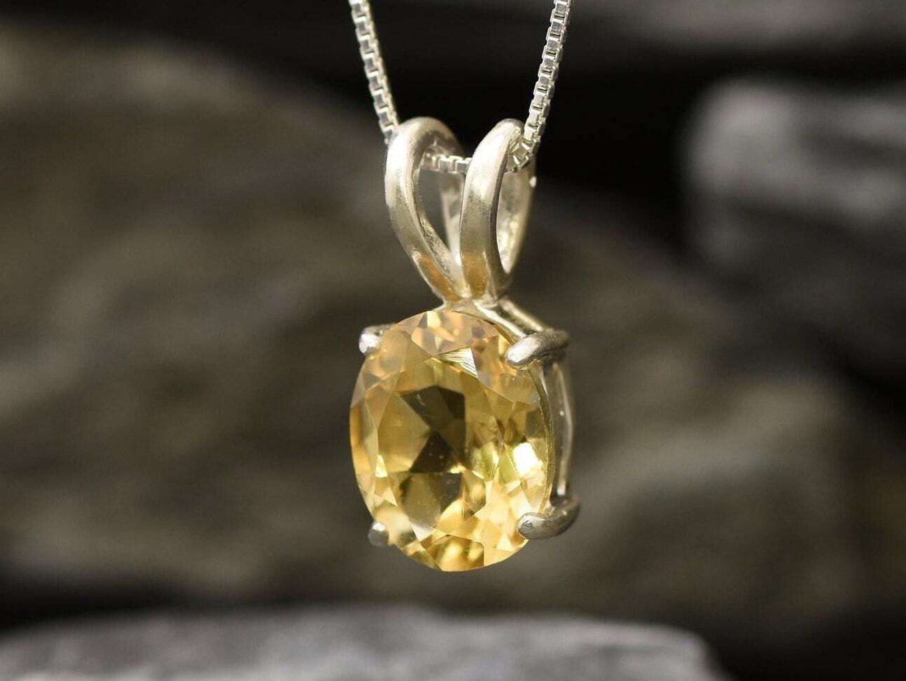 Yellow Citrine Pendant, Dainty Oval Necklace, Natural Citrine, November Birthstone, 3 Carat Pendant, Vintage Pendant, Solid Silver Pendant