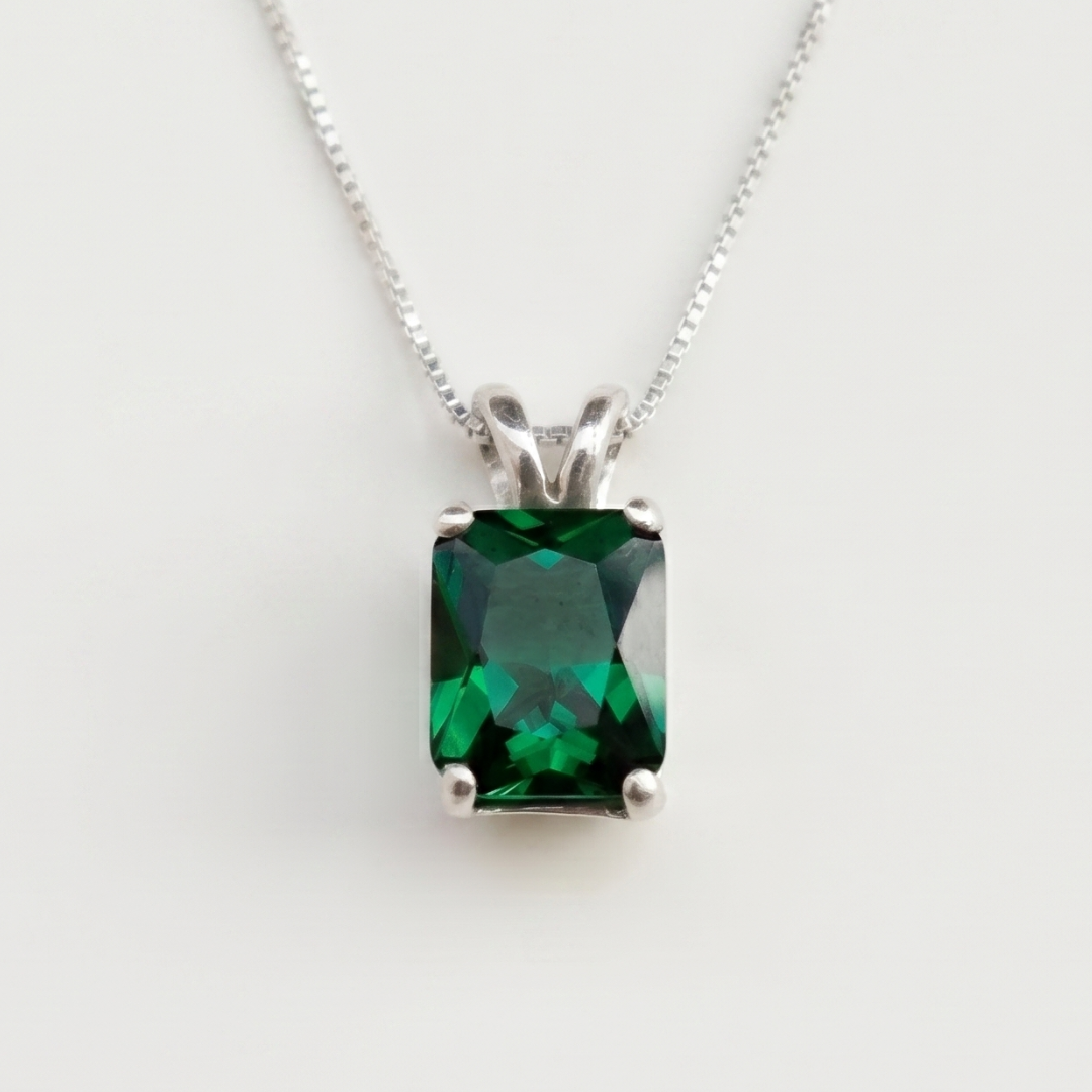 Created Emerald Pendant made in 925 Sterling Silver with Emerald Created Green Emerald in Solitaire setting, May Birthstone gift idea, symbolizes, ideal for everyday wear and perfect for birthday gifting and special occasions.