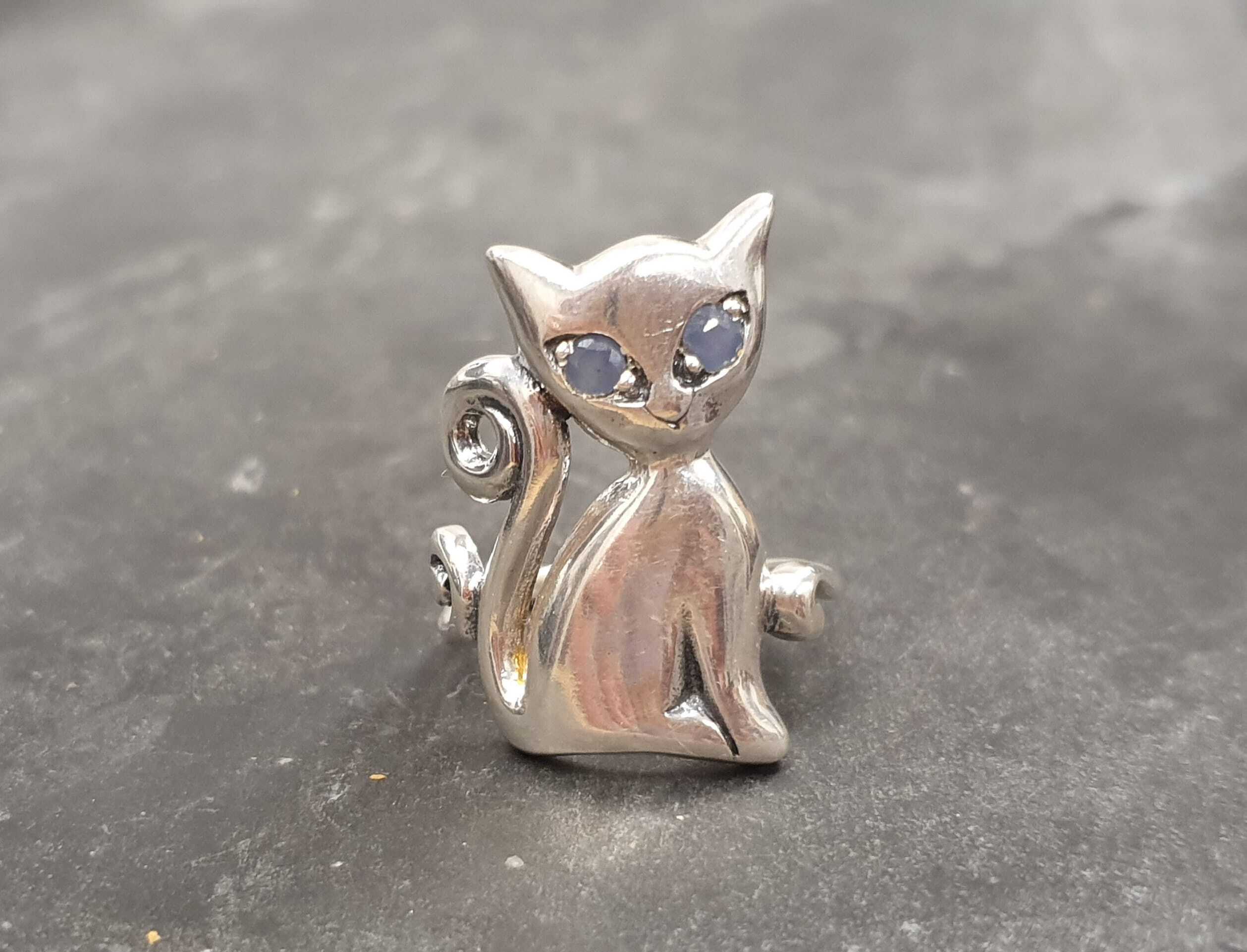 Natural Sapphire Ring made in 925 Sterling Silver with Round Natural Blue Sapphire in Prong setting, September Birthstone gift idea, symbolizes sincerity, truth, and faithfulness, ideal for everyday wear and perfect for birthday gifting and special occasions.