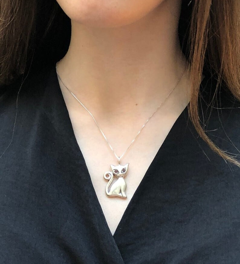 Garnet Pendant, Cat Necklace, Animal Necklace, Natural Garnet, January Birthstone, Cute Necklace, Silver Cat Necklace, Solid Silver,Artistic