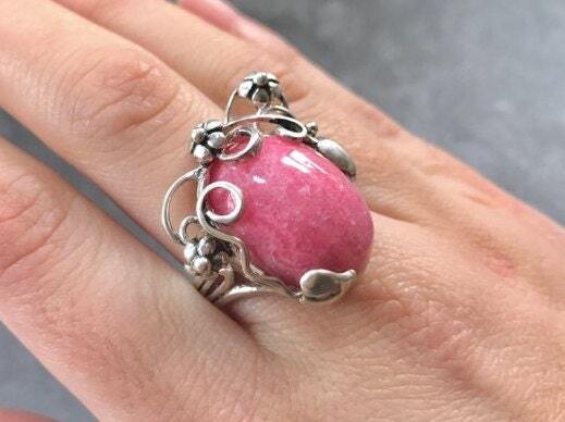 Carnelian Ring, Natural Carnelian, Red Gemstone Ring, Leaf Ring, Healing Stone, Red Ring, Vintage Rings, Red Stone, Solid Silver Ring, Agate