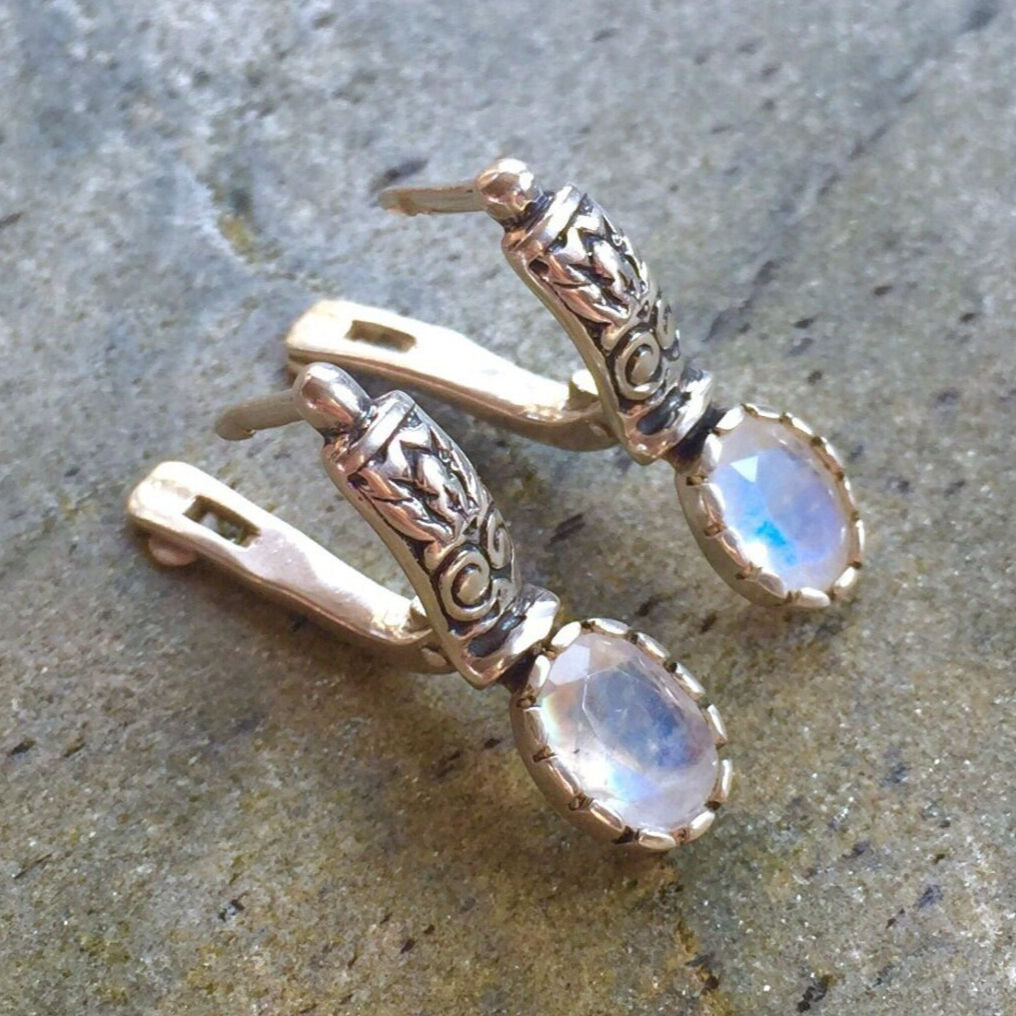 Moonstone Earrings, Rainbow Moonstone, June Birthstone, Natural Moonstone, Natural Gemstone, Silver Earrings, Solid Silver, Pure Silver
