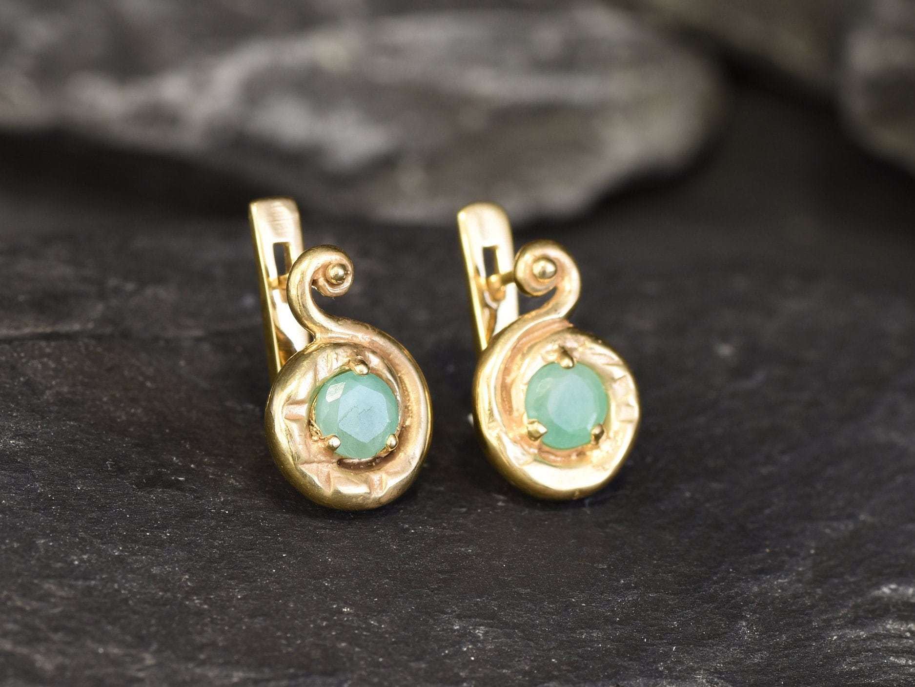 Elegant 18k Gold Vermeil Emerald Earrings featuring round natural green emeralds, perfect for birthdays and special occasions.