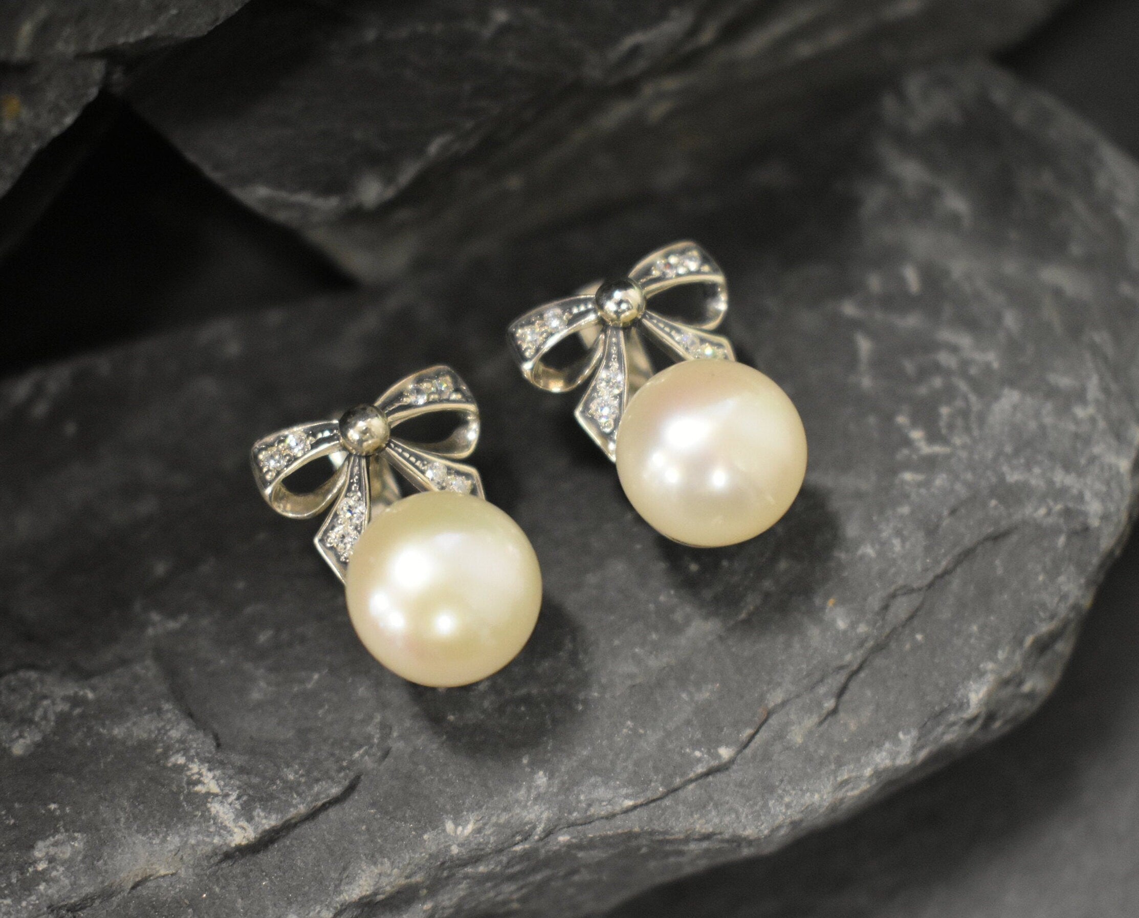 White Pearl Earrings, Natural Pearl, Ribbon Earrings, Large Bow Earrings, White Vintage Earrings, Heavy Earrings, Solid Silver Earrings