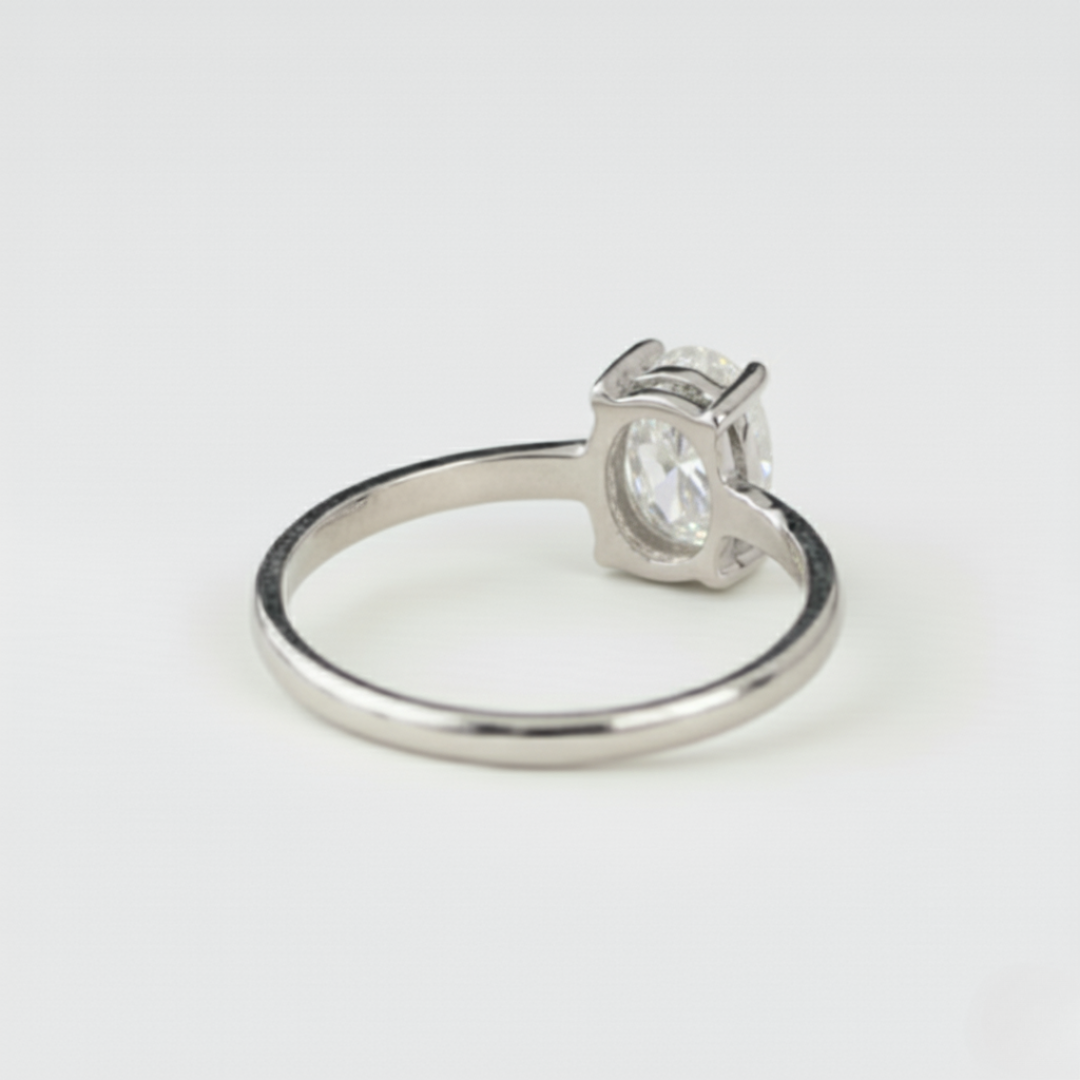 Classic Diamond Oval Ring - Captivating Solitaire in 925 Sterling Silver. A timeless choice for special celebrations and everyday style.