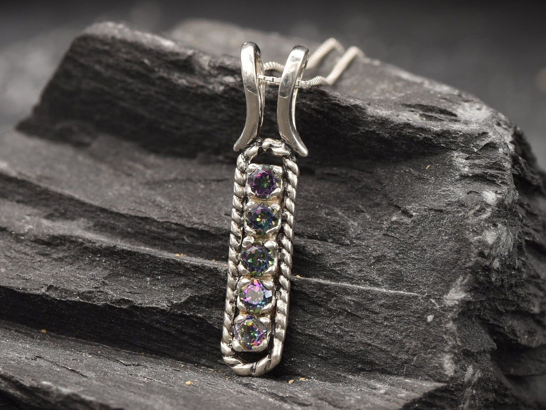 Mystic Topaz Pendant, Bar Pendant, Natural Mystic Topaz, Line Pendant, Vertical Pendant, Rainbow Pendant, Vintage Pendant, 925 Pendant,Topaz