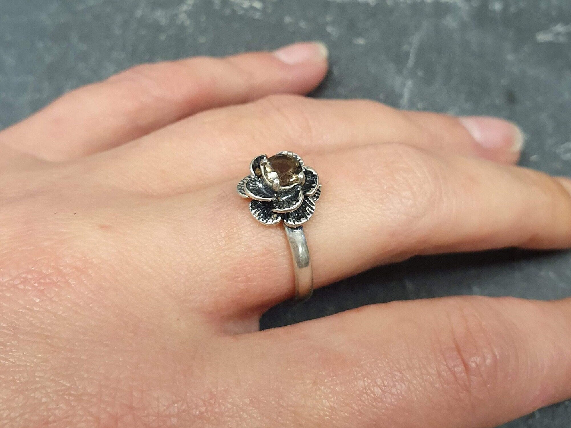 Tourmaline Ring, Natural Tourmaline, October Birthstone, Silver Flower Ring, Vintage Flower Rings, Flower Ring, 925 Silver Ring, Tourmaline