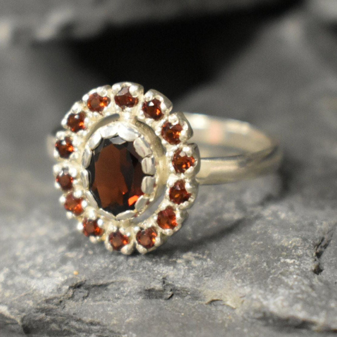 Red Victorian Ring, Natural Garnet, Red Ring, January Birthstone, Flower Ring, Vintage Ring, Oval Ring, Dainty Ring, Sterling Silver Ring