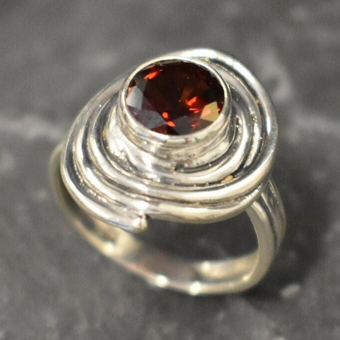 Garnet Ring, Natural Garnet, January Birthstone, Red Tribal Ring, Swirl Ring, January Ring, Red Garnet Ring, Unique Rings, Solid Silver Ring