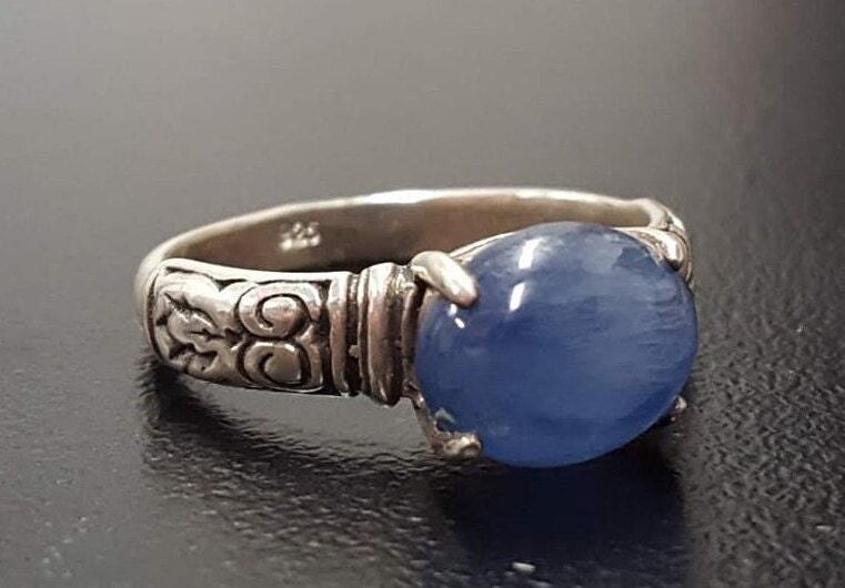 Blue Kyanite Ring, Natural Kyanite, Tribal Ring, African Kyanite, Bohemian Ring, Solid Silver Ring, Blue Tribal Ring, Blue Vintage Ring