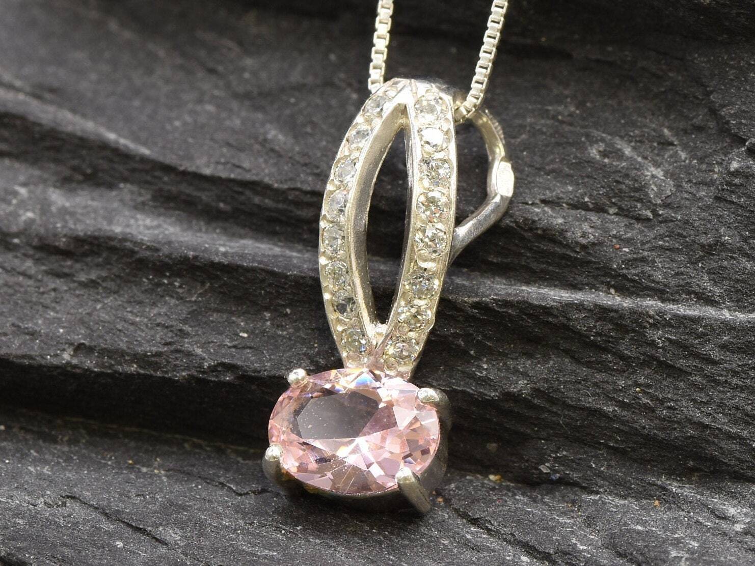 Morganite Pendant, Created Morganite, Pink Oval Pendant, Pink Vintage Pendant, Pink Dainty Pendant, Pink Stone Pendant, Morganite Necklace