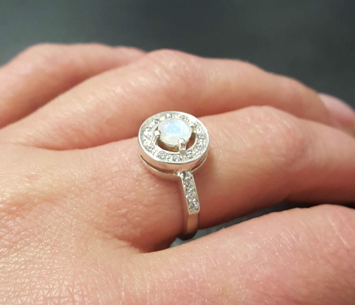 Moonstone Ring, Natural Moonstone, Rainbow Moonstone, Cluster Ring, June Birthstone, June Ring, Vintage Rings, 925 Silver Ring, Rainbow Ring