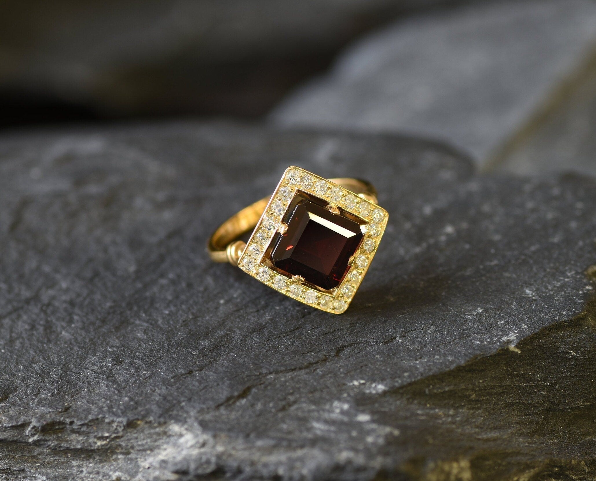 Red Diamond Ring, Garnet Ring, Natural Garnet, January Birthstone, Square Ring, Red Vintage Ring, Red Garnet Ring, Red Ring, 925 Silver Ring(1)